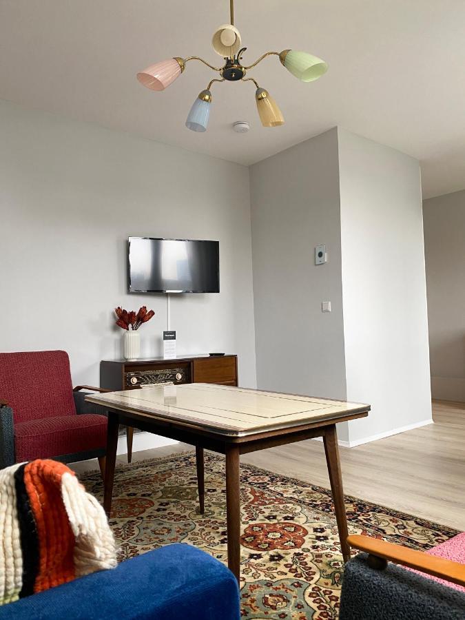 Apartment Zentrale Fuer Bis Zu 4 Personen *